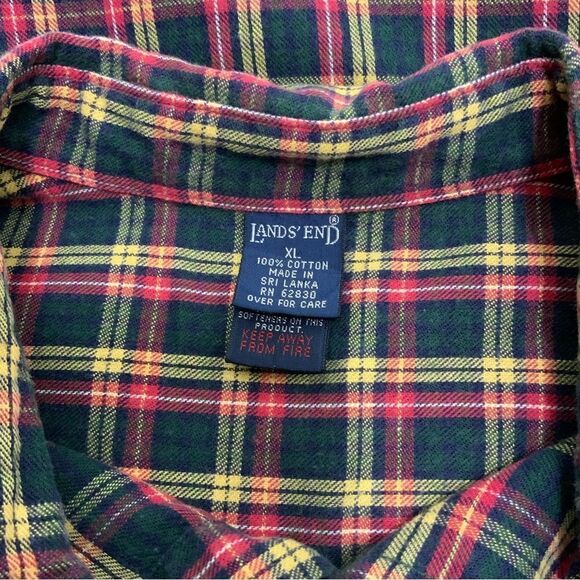 LANDS’ END long sleeve flannel shirt - Picture 4 of 5